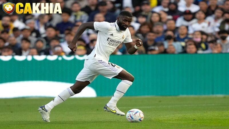 Antonio Rudiger chơi bóng với tốc độ đáng kinh ngạc